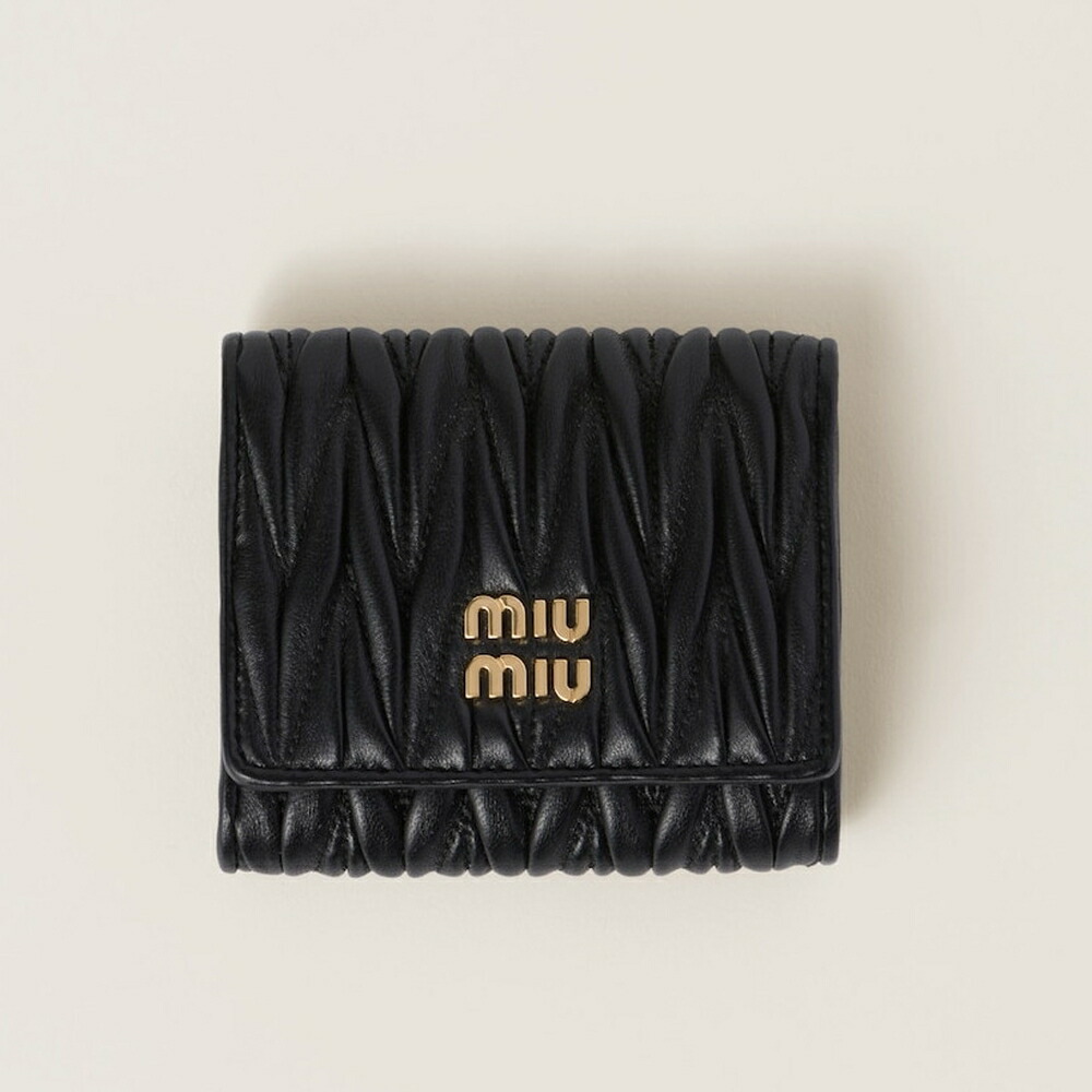 miumiu ミュウミュウ 財布 ウォーターリリー ヴィッテロダイノレザー miumiu ミュウミュウ 財布 ウォーターリリー ヴィッテロダイノレザー