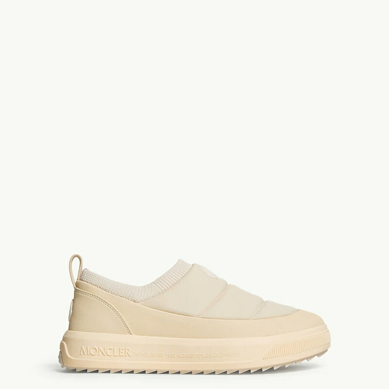 2025/26秋冬 MONCLER モンク軌跡 メンズSNEAKER SLIP-ON MONCLER ALTIVEスニーカー【beige chiaro 】【貨物輸送無料】【定め事品】