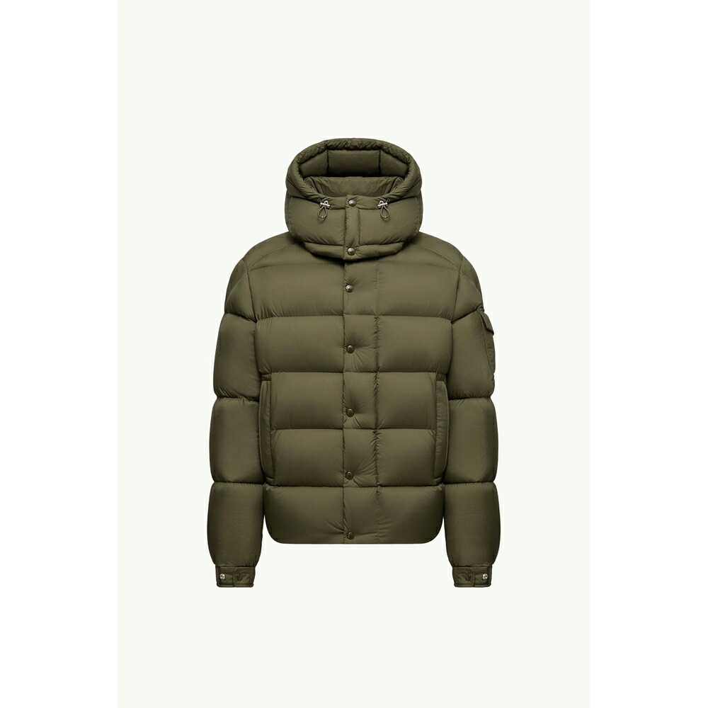 2025/26秋冬 MONCLER モンク軌跡 メンズMAYA 70 SHORT DOWN JACKET WITH HOOD落ち込む上衣【Verde Oliva 】【貨物輸送無料】【置き目品】