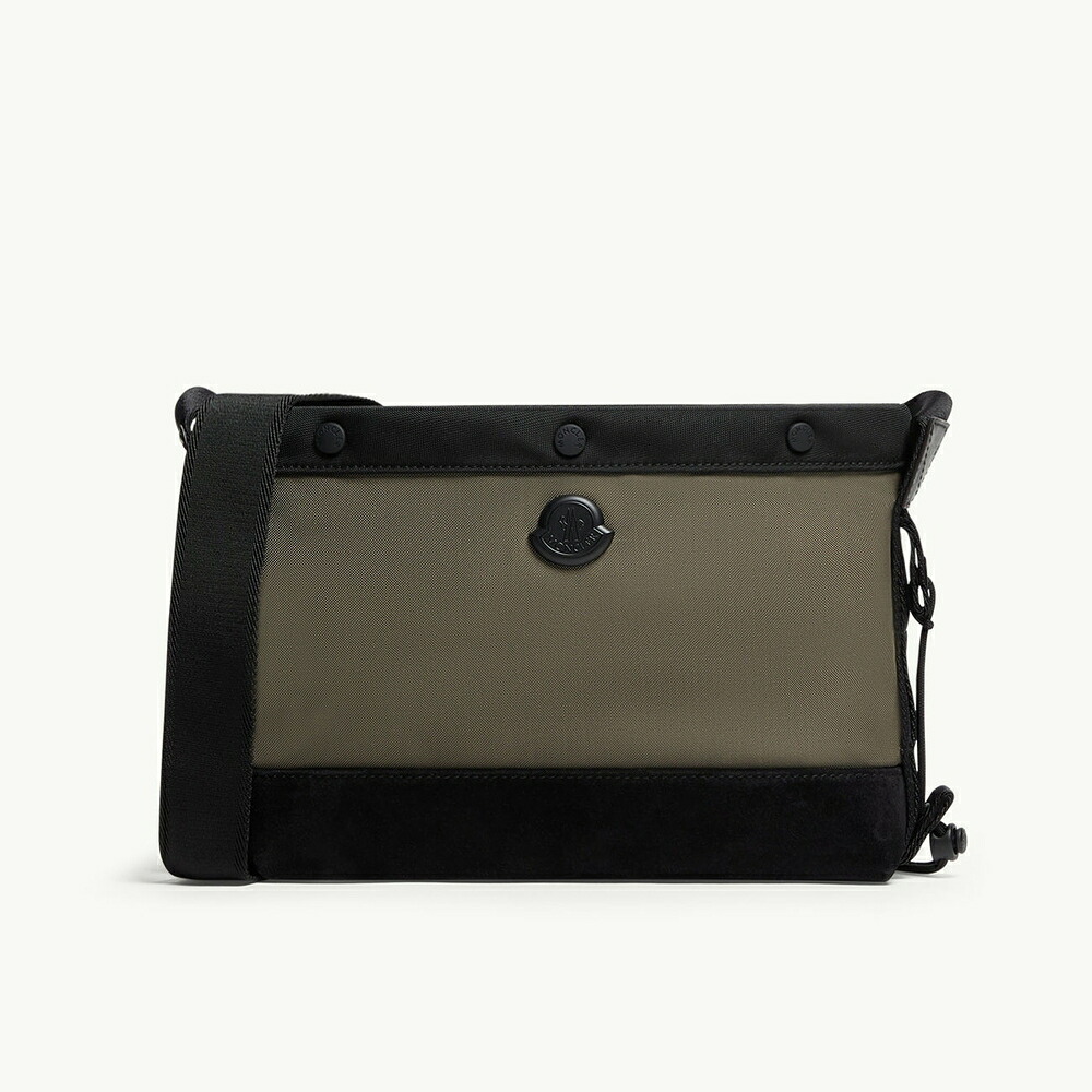 2026春夏 MONCLER モンク軌跡 メンズNEW TECH WATER-REPELLENT CROSSBODY BAG御徒面子【Olive Green 】【貨物輸送無料】【定め事品】