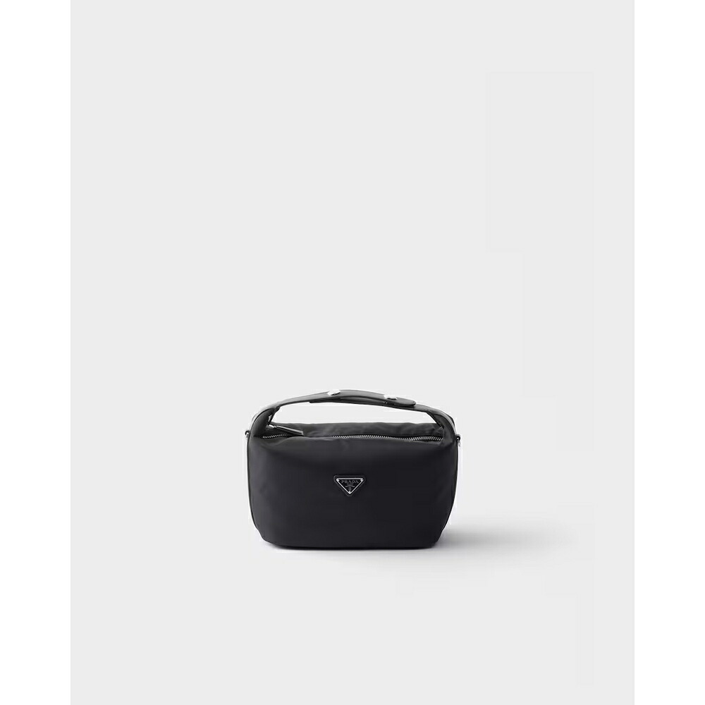 プラダ PRADA 2026秋冬 レディース シェリ Re Nylon ミニ バッグ1BC302_RDLN_F0632_V_OOO【ブラック 】【送料無料】【正規品】｜ブランドバッグ・雑貨CELEBRITY