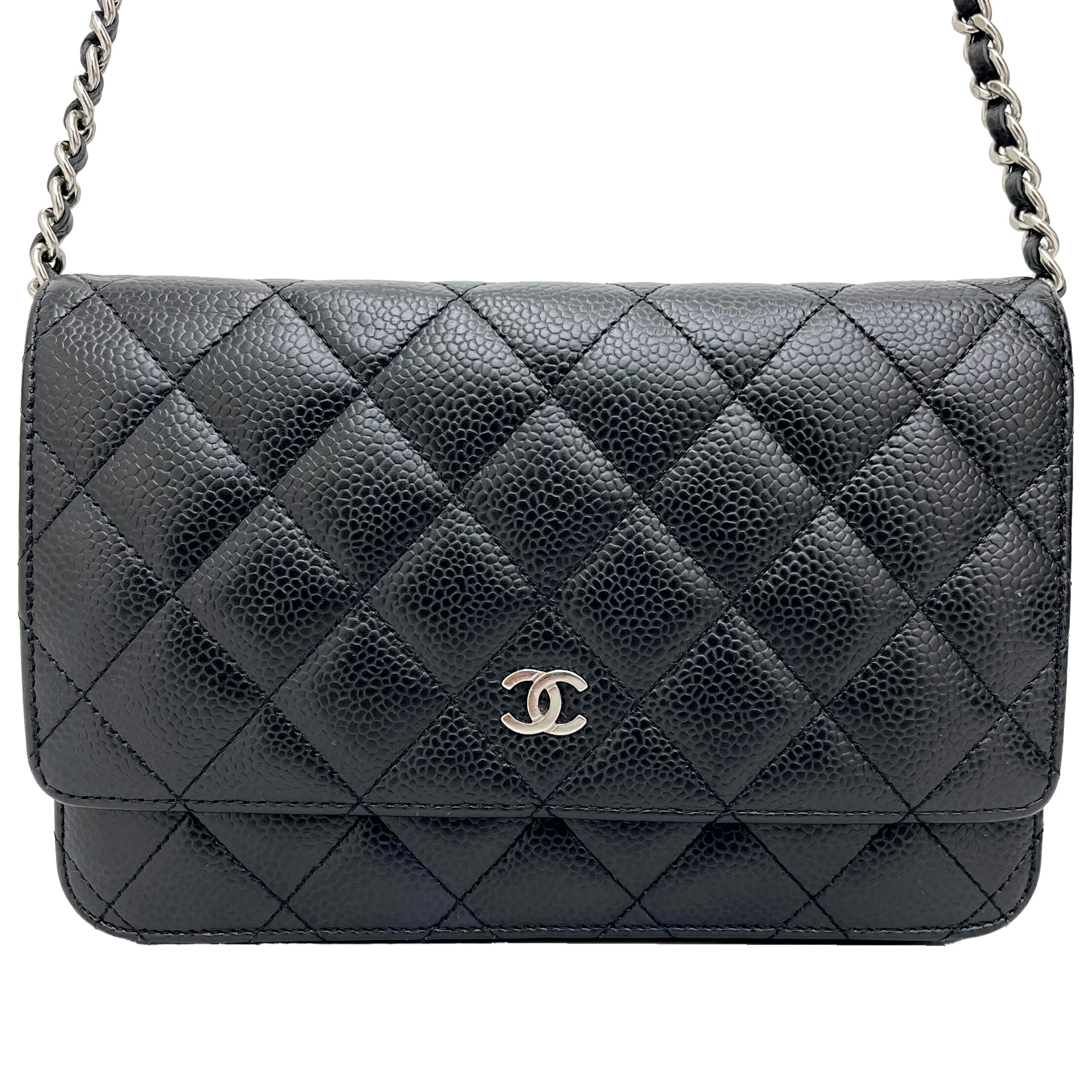 【CHANEL】クラシック キャビアスキン カードウォレット・中古 000000603565_vHcHXoR.jpg