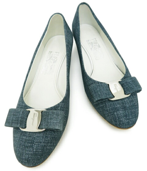 Ｆｅｒｒａｇａｍｏ　パンプス ＶＡＲＡ　インディゴ　＃6D【中古】 15,464円