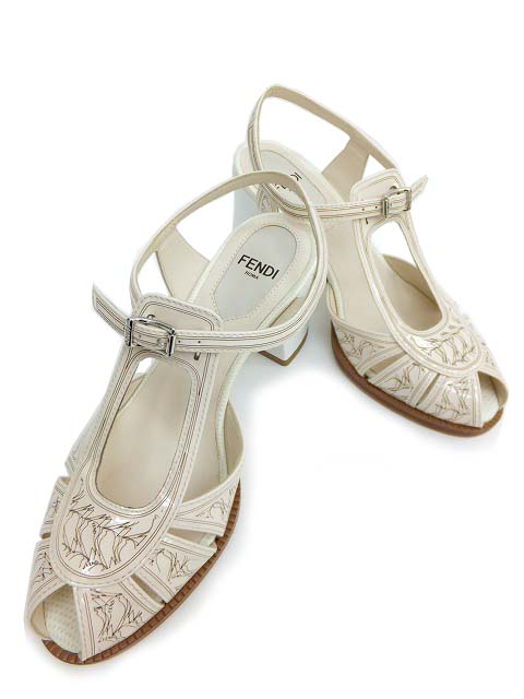 楽天市場】FENDI サンダル 厚底サンダル サイズ23cm ズッカ柄 熊谷店