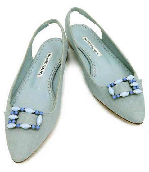 ＭＡＮＯＬＯ　ＢＬＡＨＮＩＫ バックストラップ ストーンビジュー フラットパンプス ＃37 1/2 【中古】