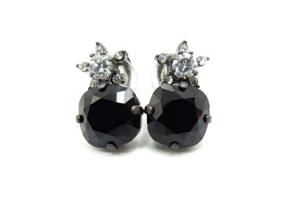 ＦＯＸＥＹ　イヤリング ”Crystal Boulogne” 31080 ブラックブラック 美品【中古】
