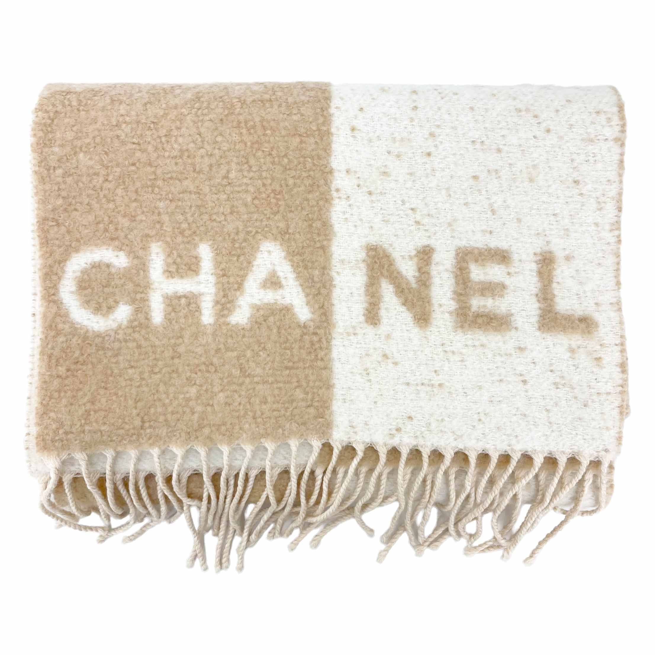 ＣＨＡＮＥＬ シャネル 袈裟 えり巻き AAA494 B18269 ベージュ×白いこと Ａ１ 【中古】