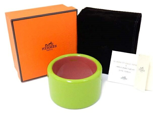 ＨＥＲＭＥＳ　ラッカー バングル　アップルグリーン系&times;ピンク系　新品同様【中古】｜セレブbyエンデバー