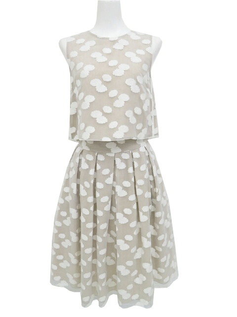 ＦＯＸＥＹ ＢＯＵＴＩＱＵＥ お召しもの マーガレット 37254 白いこと 38 \u002717年 A1美品【中古】