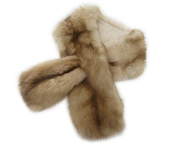 楽天市場】【FOXEYフォクシー】34526 Snow White Capuche カシミヤ100