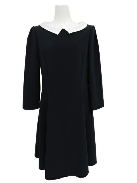 極美品✨22年 フォクシー ジュリアナニットドレス ハイネック ウール ブラック 極美品✨22年 フォクシー ジュリアナニットドレス ハイネック