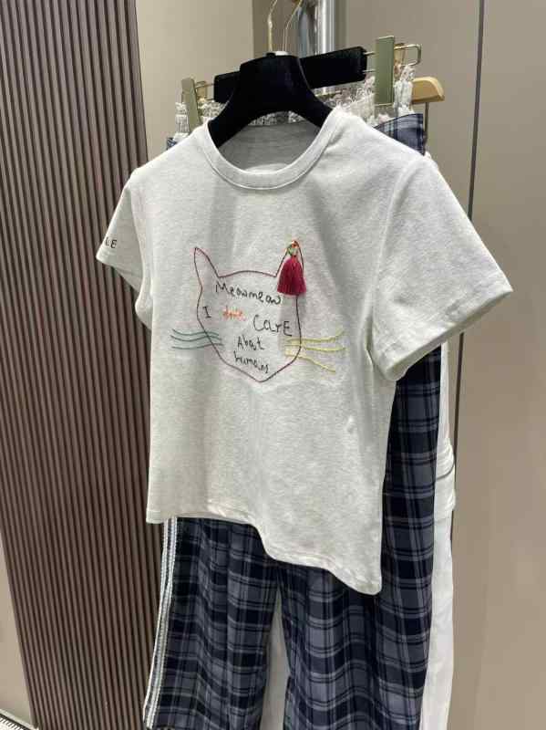 レディース Tシャツ 半袖 猫柄 キャットプリント フリンジ タッセル 韓国ファッション 大人可愛い キュート カジュアル 夏 普段使い トップス クルーネック 個性的 遊び心