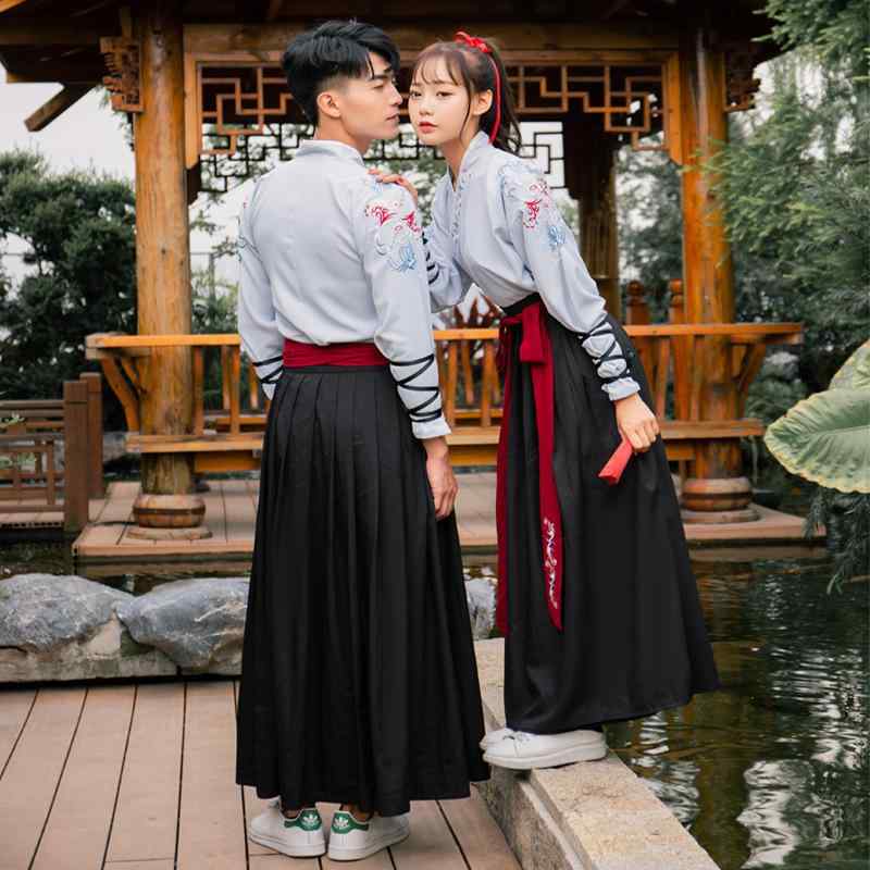 漢服 男女兼用 愛くるしげ 刺しゅう 交領 襦裙 仕掛ける 古装 中国風 新中式  アニメ風 ありの実 コスプレ お召しもの 言い慣わし 青写真 晴れ晴れしい 表現スタイル 雅びやか ローマン的 好一対 流行り物