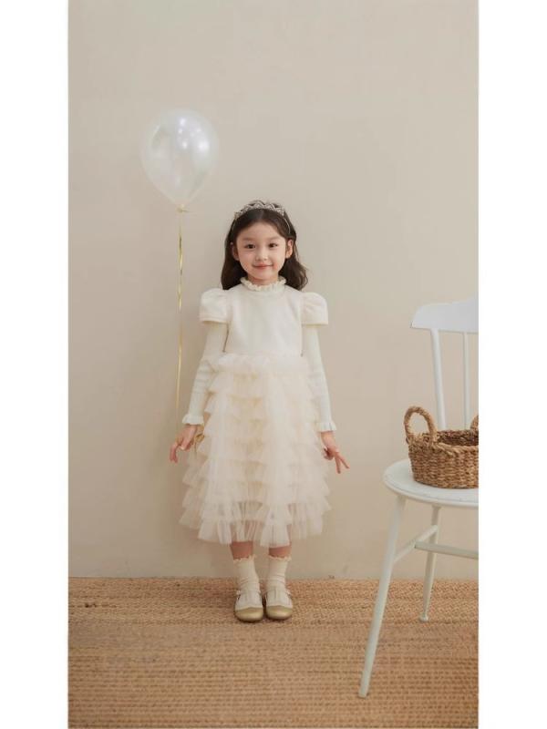 女の子 プリンセスドレス ケーキスカート チュール素材 春秋 誕生日パーティー 花嫁 ピアノ演奏 礼服 花童 演出服