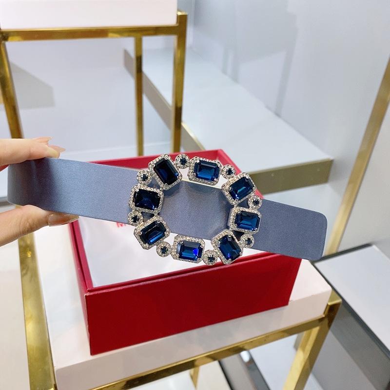 レディース ウエストベルト 高級感 緑宝石 ジルコニア シンプル シルク 装飾 アクセサリー ファッション 腰回り コーディネート 日常使い 軽量 洗練デザイン ユニーク モダン グリーン系 カラー 女性向け スタイリッシュ ベルト類 アクセント アイテ｜くらしのセロネ