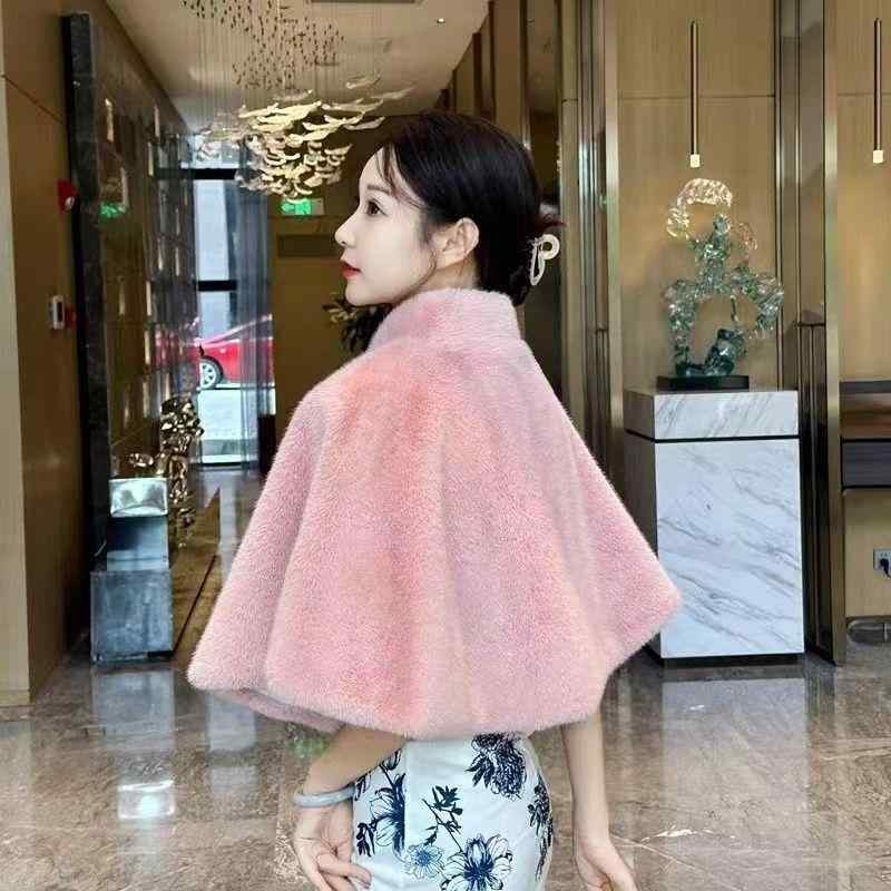 レディース 秋冬 ショール マント 蝙蝠袖 厚手 保温 大きめサイズ 結婚式 ブライダル フェイクファー 狐毛風 外套 ケープ ストール ウェディング アウター｜くらしのセロネ