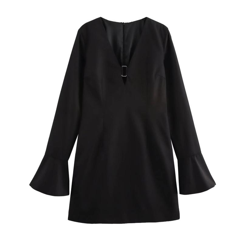 ワンピース レディース 欧米風 ファッション シンプル Vネック 装飾ボタン ショート丈 ドレス カジュアル 日常使い 膝丈 膝上 膝下 スタイリッシュ モダン 女性服 秋冬 春夏 通勤 通学 アウトドア