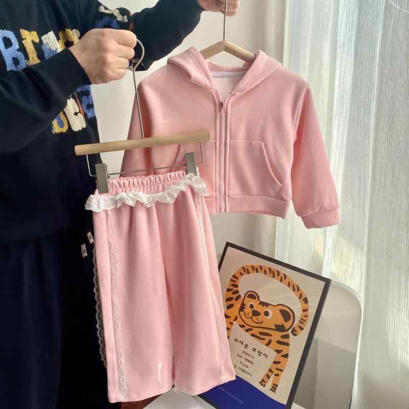セットアップ 女児 春夏 かわいい スポーツ レジャー カジュアル ウェア レース 花辺 フリル デザイン フード 付き スウェット トップス ワイド レッグ パンツ 2点 セット