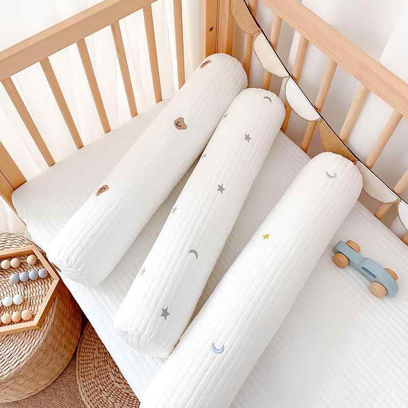 ベビー抱き枕 赤ちゃん用 刺繍小熊 安? 横向き寝 脚挟み 長条形 円柱型 純綿 ベッドガード かわいい 安心 寝かしつけ