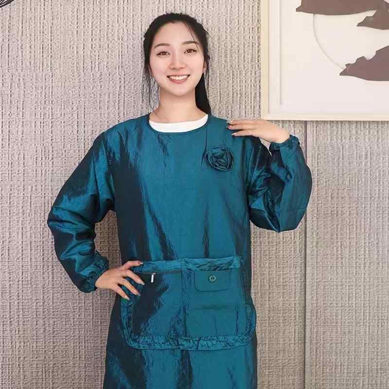エプロン ユニセックス キッチン 家用 長袖 防水 防油 防汚 ファッション スタイリッシュ モダン デザイン 汎用 作業 ホーム ウェア 料理 家事 日常 室内用 便利 快適 実用
