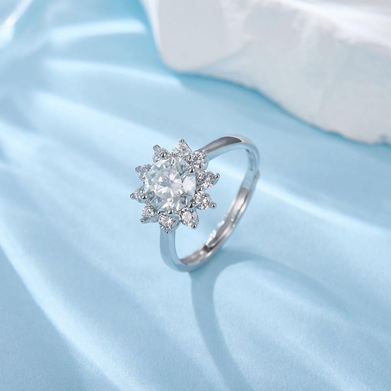 指輪 レディース 雪の結晶 モアサナイト 開口調整 白金メッキ 925純銀 ファッション ユニーク スタイリッシュ ニッチデザイン 欧米風 女性向け アクセサリー ジュエリー シンプル エレガント ギフト向き 通年使用 日常使い 華奢 繊細 輝き 透明感
