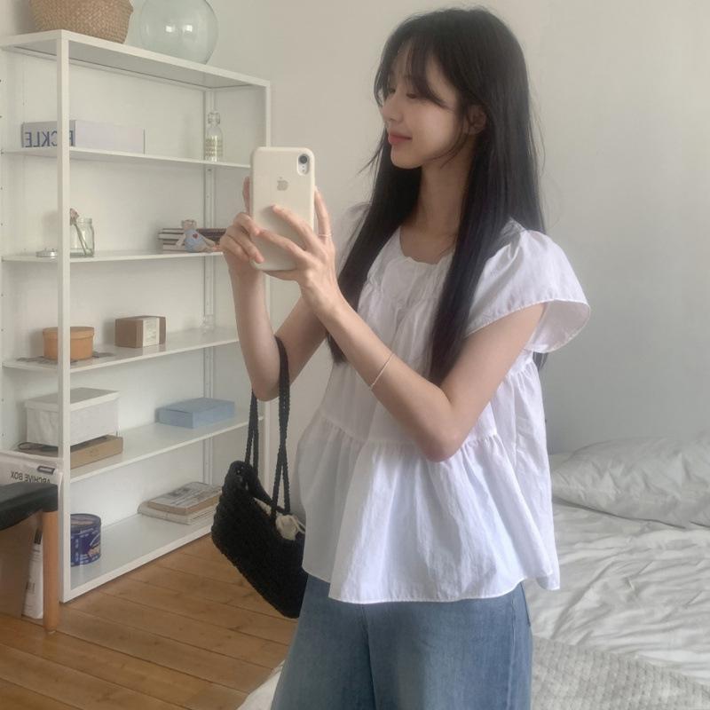 レディース 春夏 ブラウス 韓国風 シンプル 上品 甘め 丸首 プリーツ ワイドスリーブ 万能 無地 の商品写真