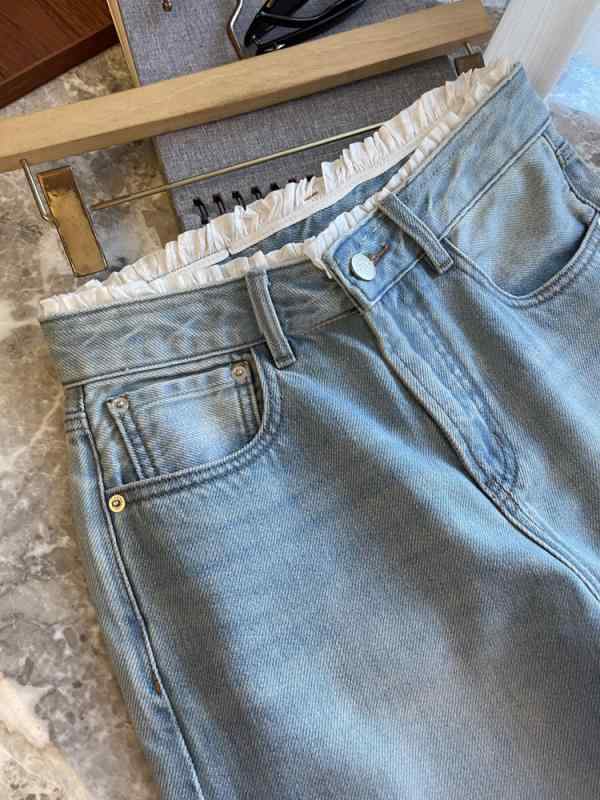レディース デニムパンツ ジーンズ ハイウエスト スリムストレート ウエストフリル ロング丈 ジーパン ボトムス 細見え 脚長効果 体型カバー 上品 大人可愛い ガーリー カジュアル きれいめ 春｜くらしのセロネ