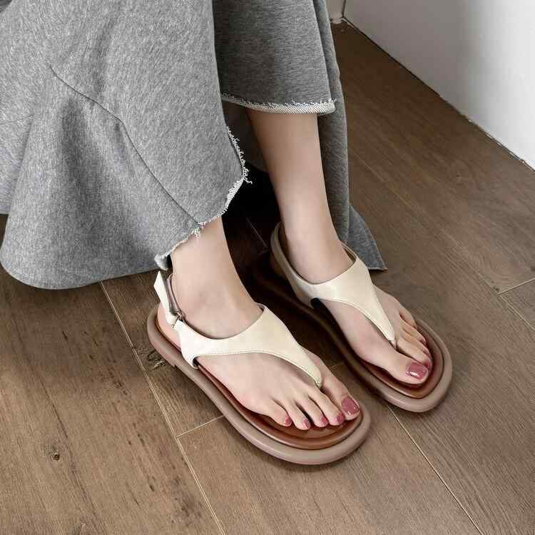レディース サンダル トングサンダル 砂浜サンダル 本革 なめし革 坦々たる 平べったい アンクルストラップ 一方ならずない 履き分かりやすい 気持ち良い 溜まり場 砂浜 海 ビーチ 心地好い 成年者好いたらしい 雅びやか 高押し出し 夏