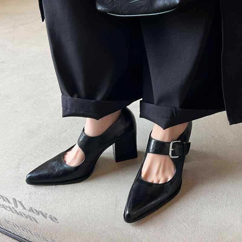 レディース パンプス メリージェーン ポインテッドトゥ 太ヒール チャンキーヒール ストラップ 痛くない 歩きやすい 上品 きれいめ フォーマル オフィス 通勤 疲れにくい 美脚 脚長効果 春 秋