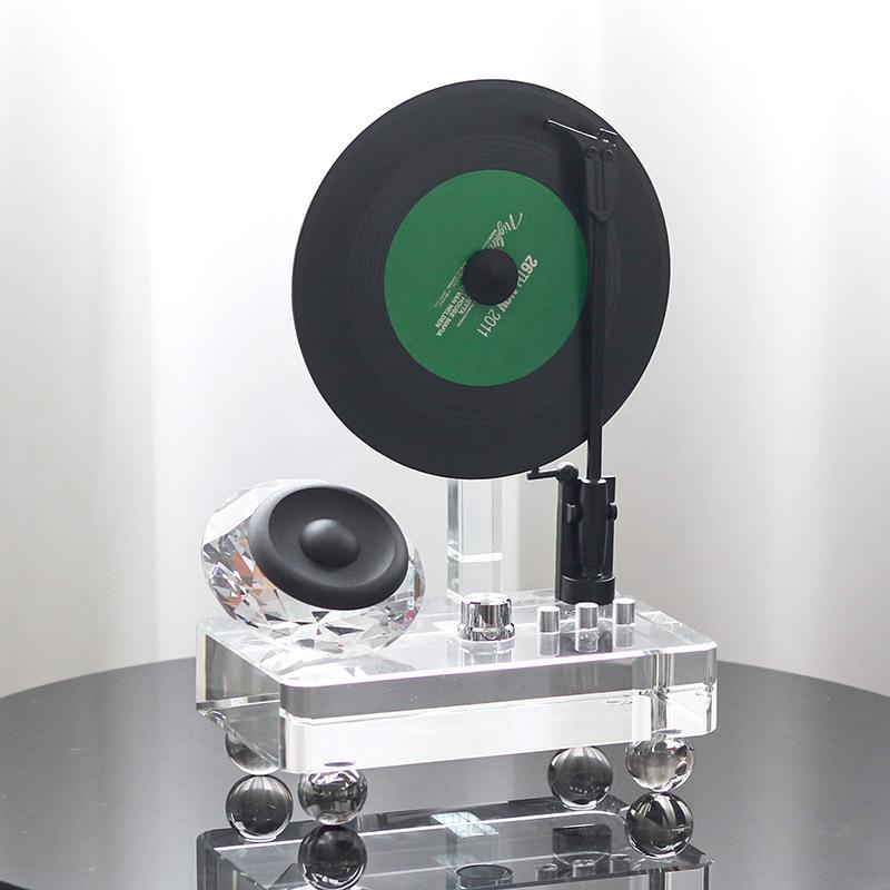 インテリア 置物 蓄音機 レコードプレーヤー クリスタル レトロ アンティーク オブジェ 卓上 装飾品 高級感 上品 高見え 北欧 ヴィンテージ リビング 書斎 オフィス モデルルーム 玄関 デスク周り モダン 雑貨 おしゃれ|くらしのセロネ