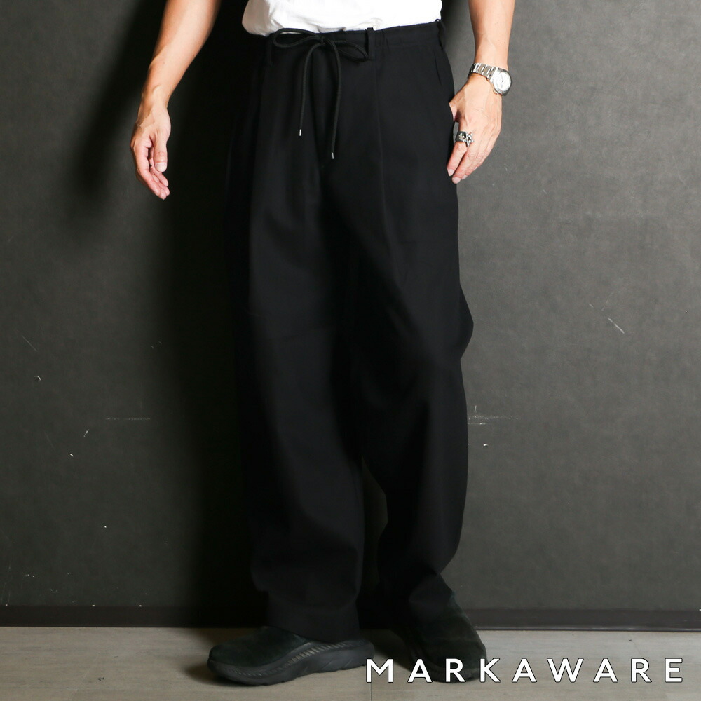 楽天市場】【MARKAWARE/マーカウェア】TRIPLE PLEATED EASY TROUSERS