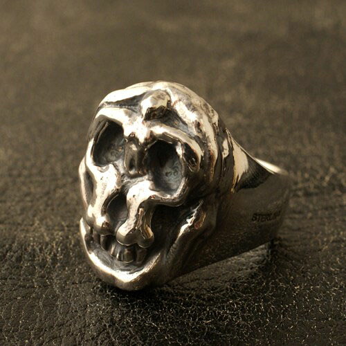 mollive HeavyOZ DALI SKULL RING 43,615円