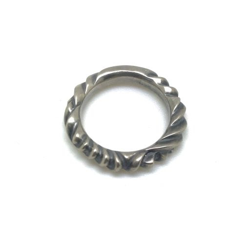 VIN’S SWELL RING