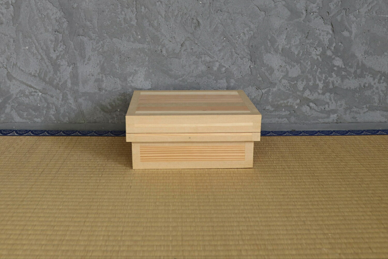 茶箱nori-S　前田工房　サイズ27ｃｍ×24ｃｍ×11.5ｃｍ　杉　トタン　日本製　お茶の保存　乾物の保存　機密機器の保管
