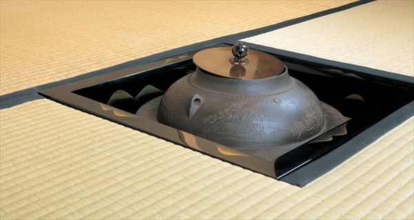 【茶道具/釜】透木釜 天猫写八景 怜悧さ勘渓作（桐箱）※炉縁別売
