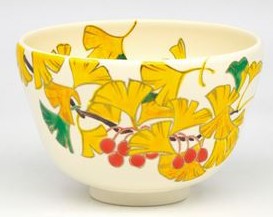 茶碗　白釉　銀杏　水出宋絢作（化粧箱）｜茶道具商　左座園