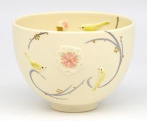 茶碗 梅にウグイス 今岡三四郎作（桐箱）