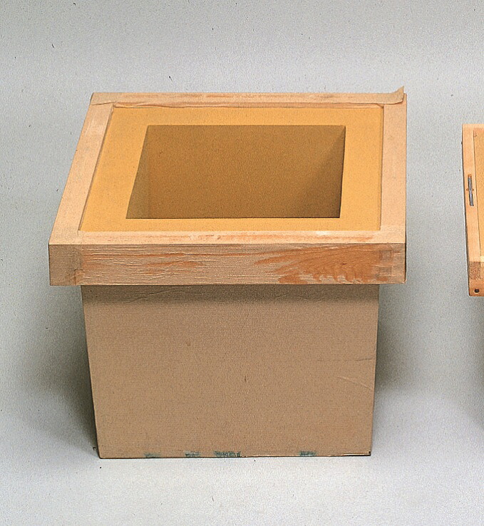 本壁炉壇　木枠　聚楽壁仕上｜茶道具商　左座園