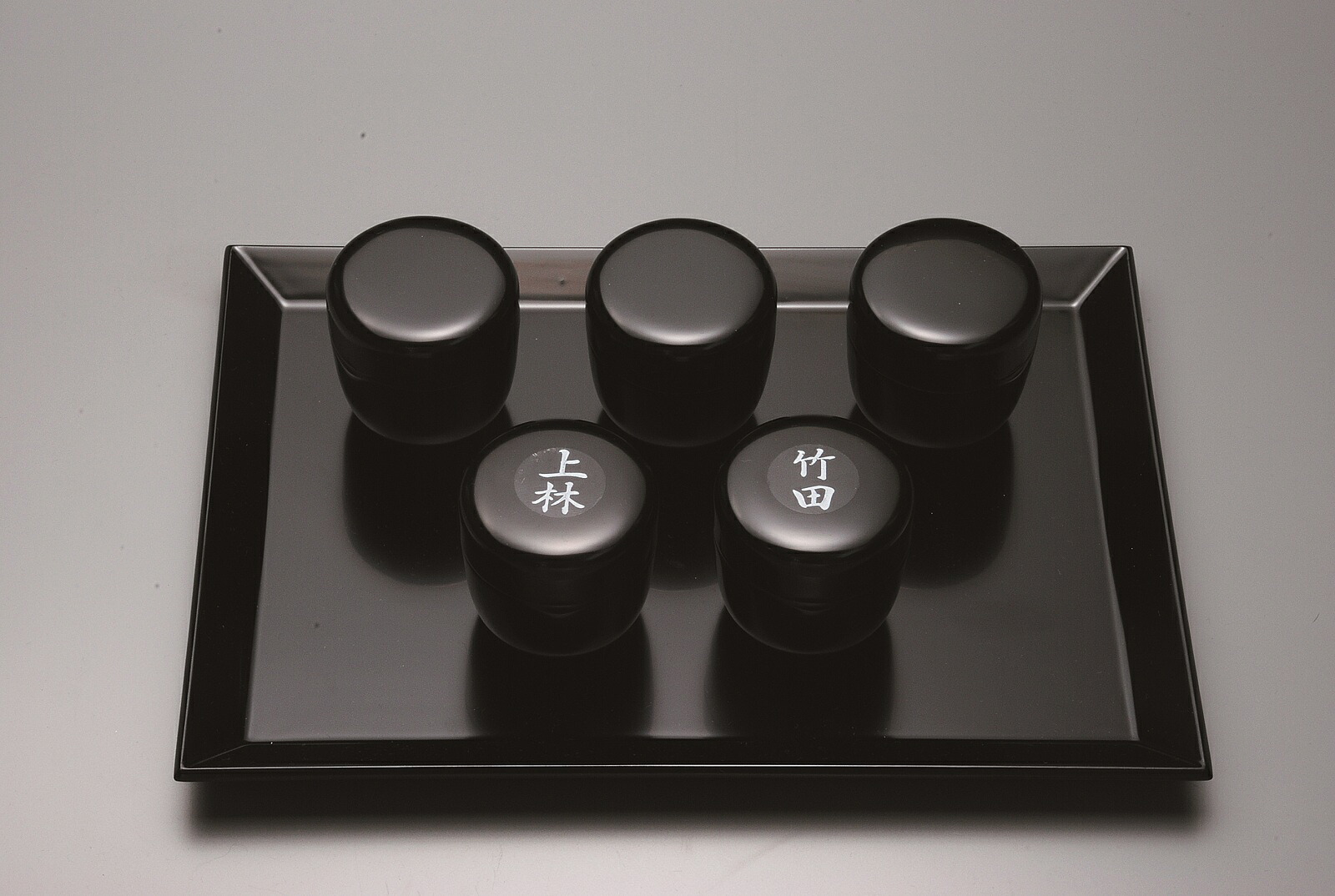 茶歌舞伎棗 黒真塗 木製 5個入(消印付) 湖彩作（かざり付ける箱）※茶