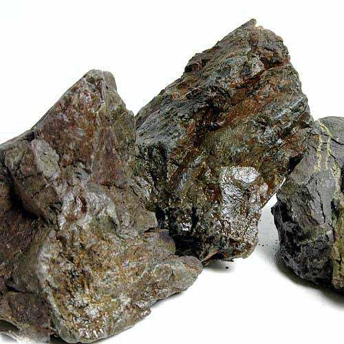 楽天市場】形状お任せ 風山石 サイズミックス 20kg 大型水槽向け