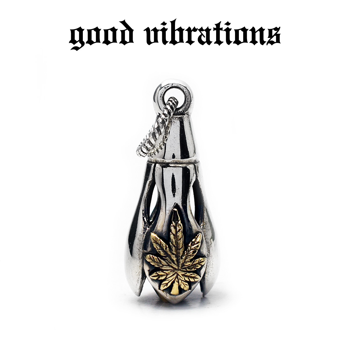 【good vibrations 正規取扱店】【送料無料】グッドバイブレーションズ ラスタ ヘンプ 大麻草 ガンジャ 麻の葉 マリファナ ティアーベル モチーフ チャーム ペンダントトップ シルバー925 純銀 メンズ アクセサリー