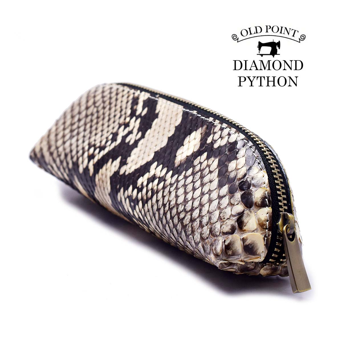 送料無料 レザーケース 本革 鮫革 ペンケース 革 メガネケース 眼鏡 アイコス プルームテック ベイプ ケース ヘビ革 ダイヤモンドパイソン ナチュラル Old Point オールドポイント ブランド ポーチ 小物入れ メンズ おしゃれ ギフト プレゼント 誕生日 入学祝い 父の日