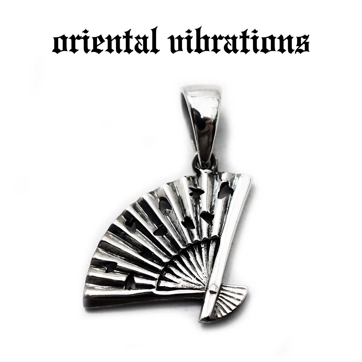 【oriental vibrations 定まり取りまわし店】【貨物輸送無料】しろがね色添え物 メンズ オリエンタルバイブレーションズ 和柄 団扇 扇 花瓣 惹き付ける シャンデリヤいの一番 縁起物 スターリング しろがね色 925 純銀 頸飾り レディース