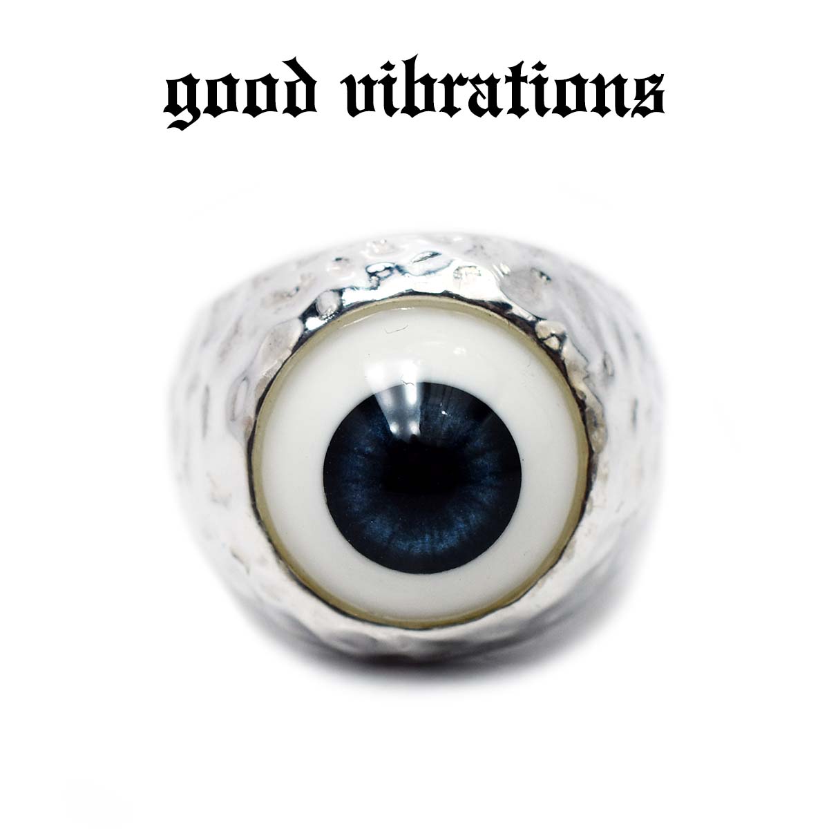 【good vibrations 正規取扱店】【送料無料】シルバーアクセサリー 指輪 シルバーリング グッドバイブレーションズ ビッグ アクリルドールアイ 義眼 ハンマートーン フリーサイズ 17～21号 ゴシック 純銀 シルバー925