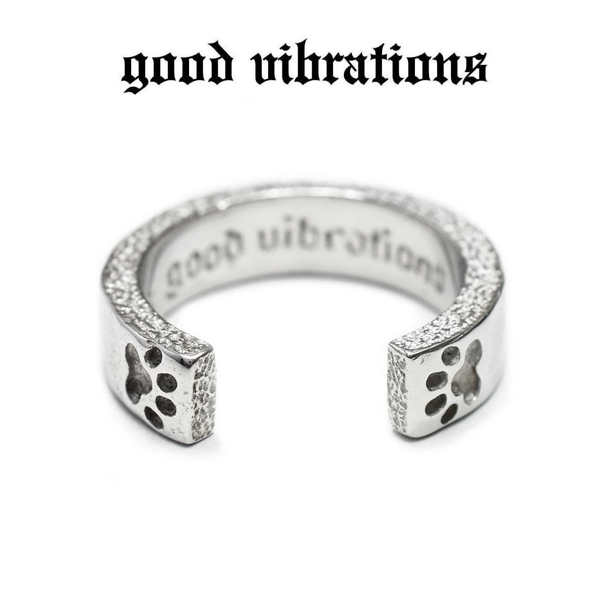 【good vibrations 正規取扱店】シルバーアクセサリー 指輪 レディース メンズ グッドバイブレーションズ シルバーリング ホワイトロジウムメッキ ハンマートーン 肉球 モチーフ 猫 ネコ 犬 キャット ドッグ フリーサイズ 15号 スターリング シルバー 925 純銀