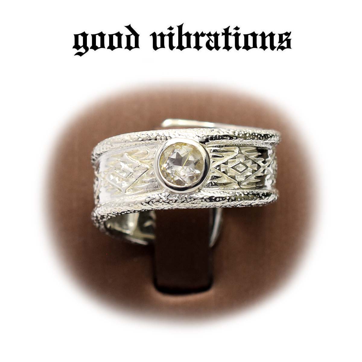 【good vibrations 定め事取りまわし店】しろがね色付属物 指環 メンズ グッドバイブレーションズ しろがね色輪っか ルチルクォーツ 天然石 ナバホラグ ひな形 ネイティブアメリカン 北米インディアン宝飾品 画題 無償性大きさ 19号 スターリング しろがね色 925