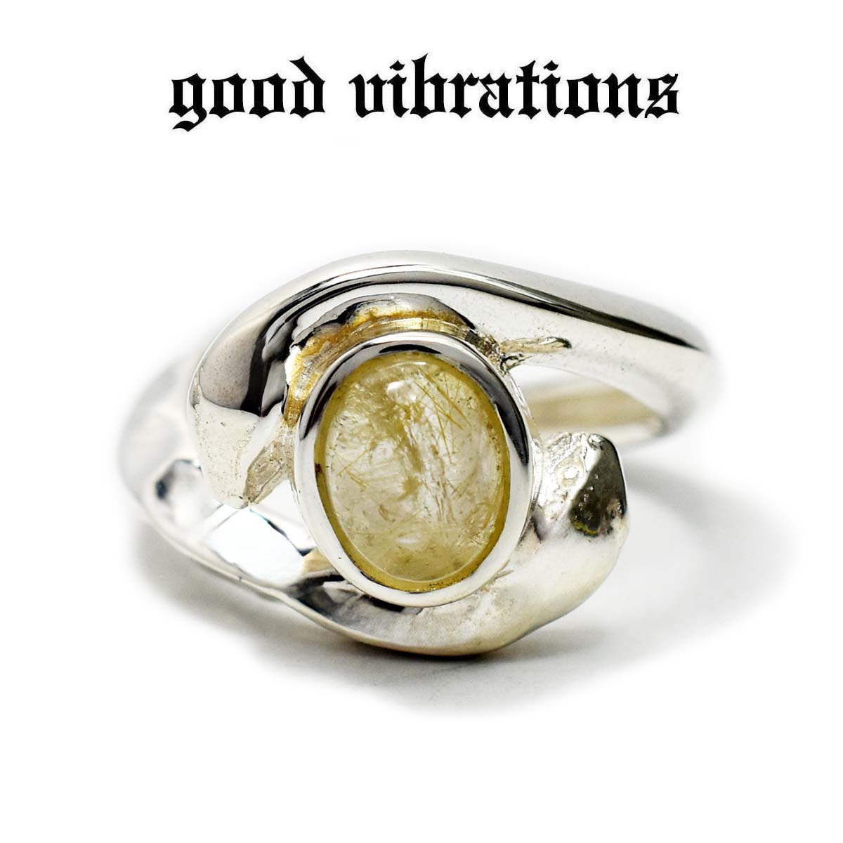 【good vibrations 正規取扱店】シルバーアクセサリー 指輪 メンズ グッドバイブレーションズ シルバーリング ツインスネーク ヘビ モチーフ プレーン&ハンマートーン ルチルクォーツ 天然石 フリーサイズ 20号 スターリング シルバー 925|CHAOS Accessory