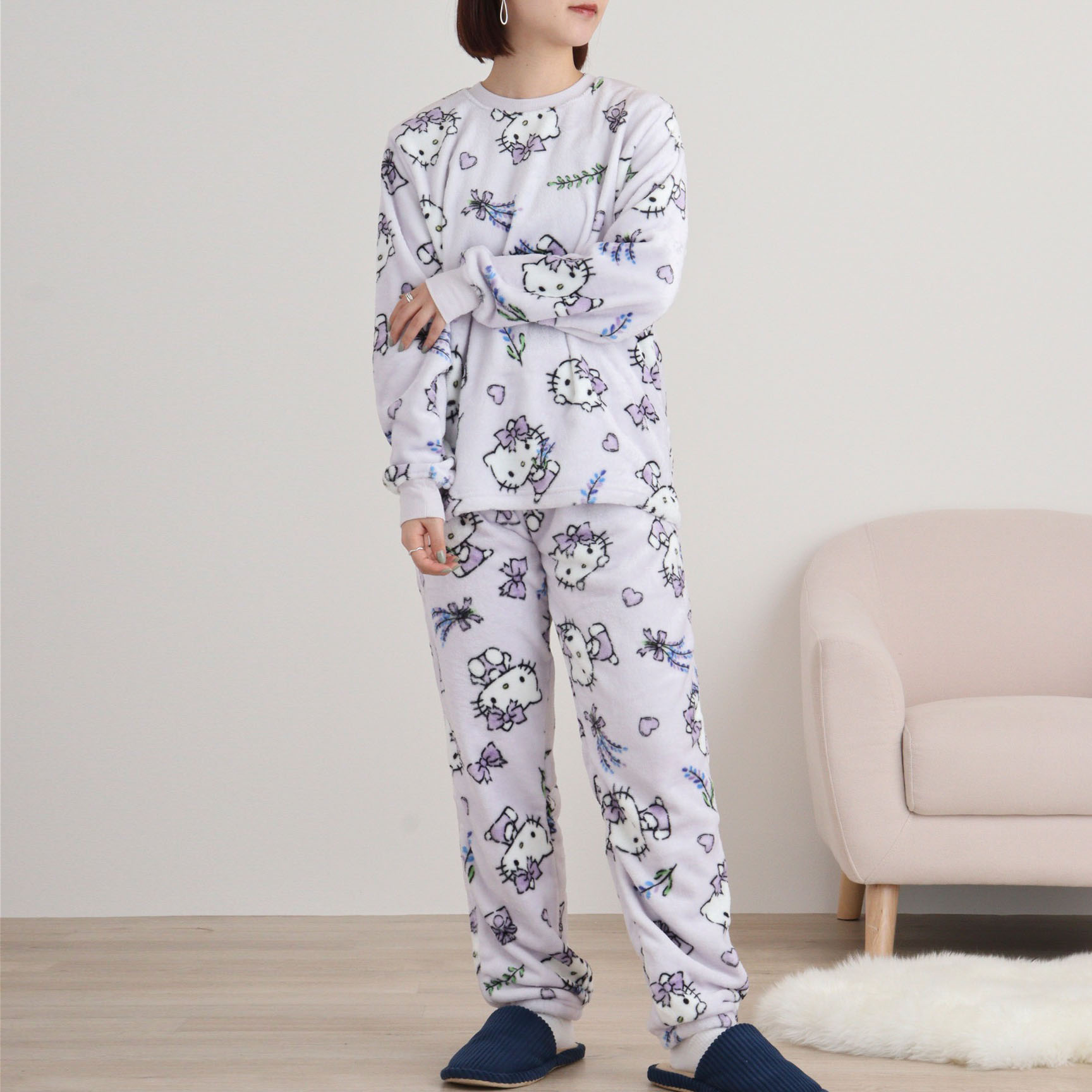 ハローキティ ロングワンピース キティちゃん ルームウェア 楽天市場】ハローキティ ワンピース 長袖 プリント 部屋着