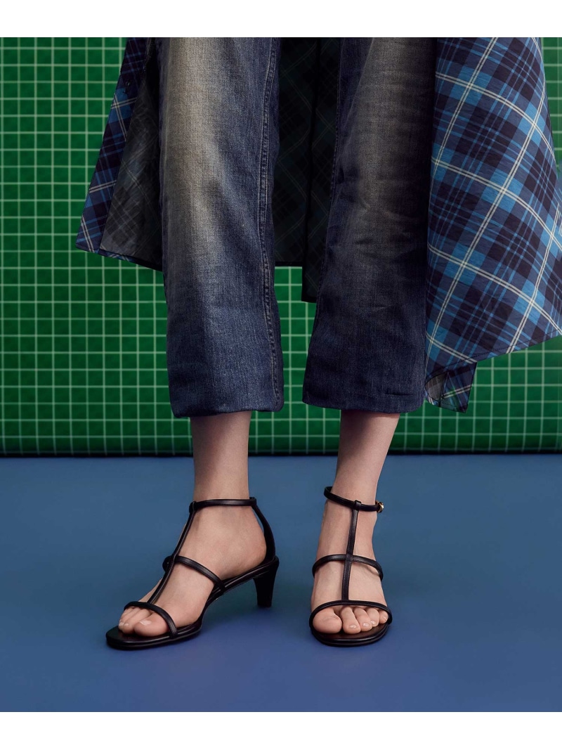 Tバー キトゥンヒールアンクルストラップサンダル CHARLES & KEITH チャールズアンドキース シューズ・靴 サンダル ホワイト シルバー ブラック【送料無料】[ Fashion]