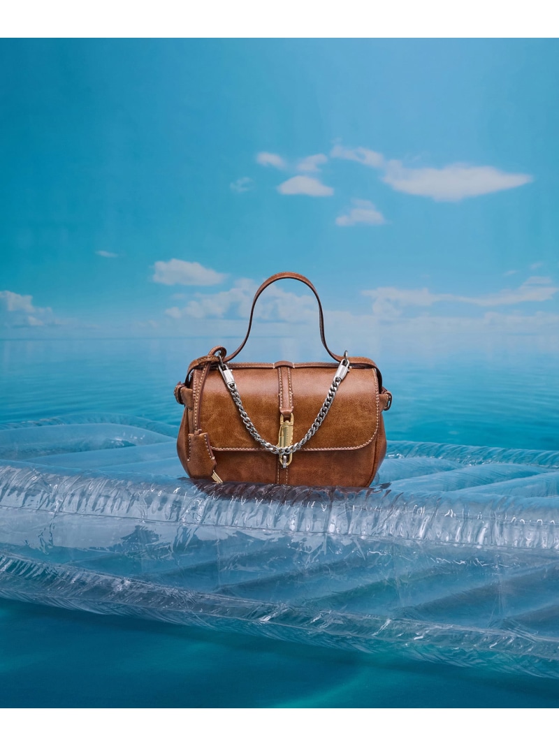 Delfina デルフィナ チェーンクロスボディーバッグ CHARLES & KEITH チャールズアンドキース バッグ ショルダーバッグ【送料無料】[ Fashion]｜CHARLES ＆ KEITH